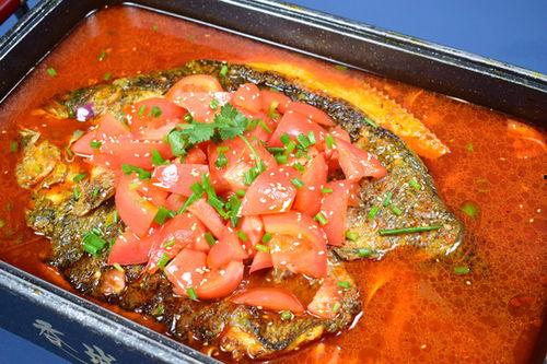 青花椒烤鱼爆料视频播放,揭秘网红视频背后的烹饪秘籍